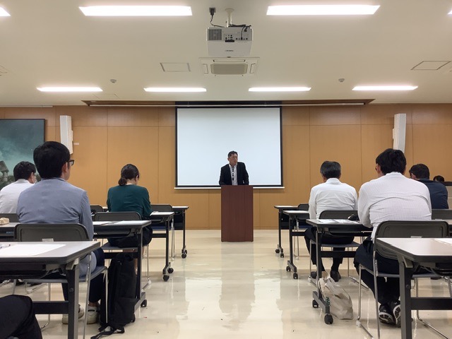令和５年度放課後講座「学校経営・法規セミナー①」を開催しました