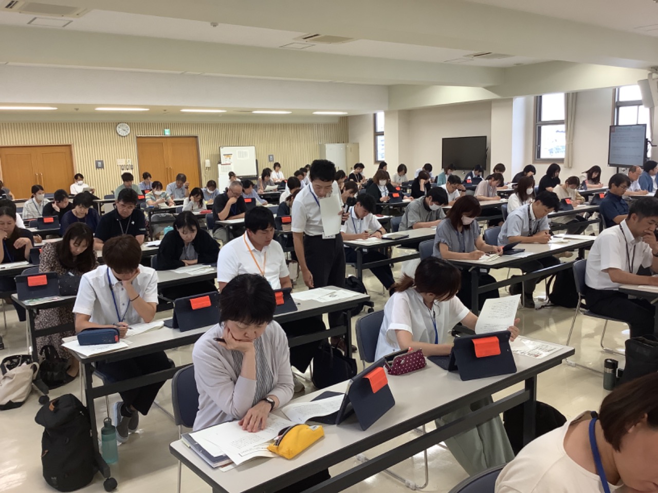 令和7年度「小中学校教科等指導研修（国語）」を開催しました