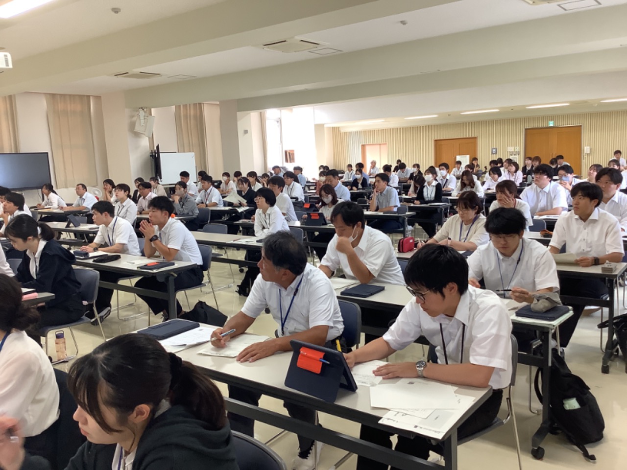 令和7年度初任者研修に係る校外研修「情報教育1／教育相談／人権教育2／特別活動2」を開催しました