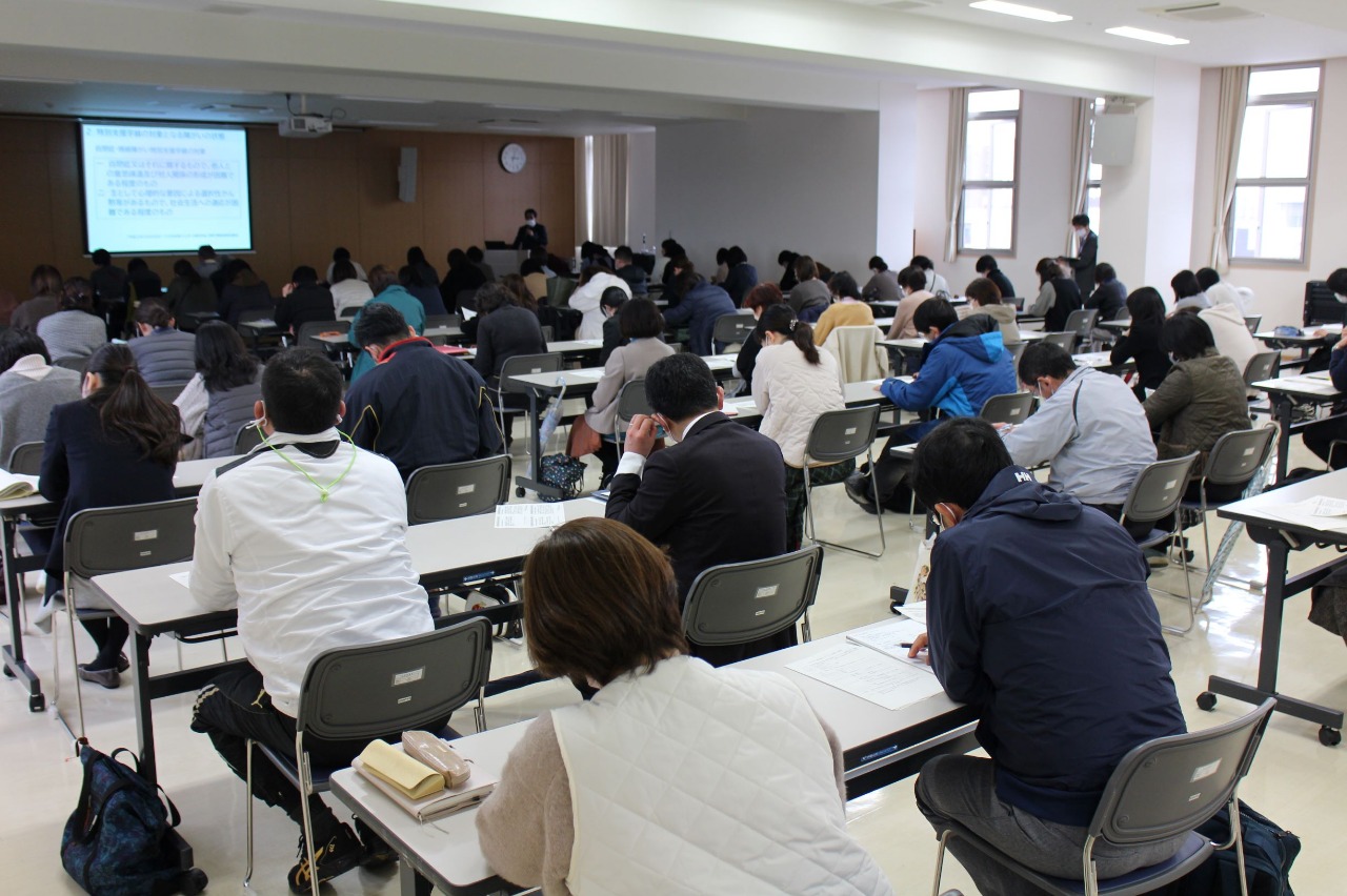 令和４年度「特別支援教育コーディネーター研修Ⅲ」を開催しました