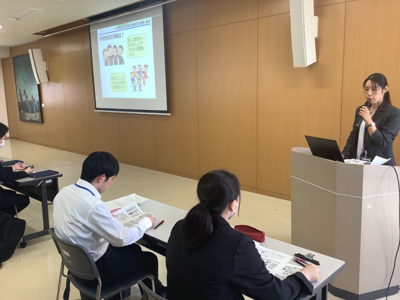 令和7年度初任者研修に係る校外研修「ガイダンス／学級経営１／特別支援教育１」を開催しました